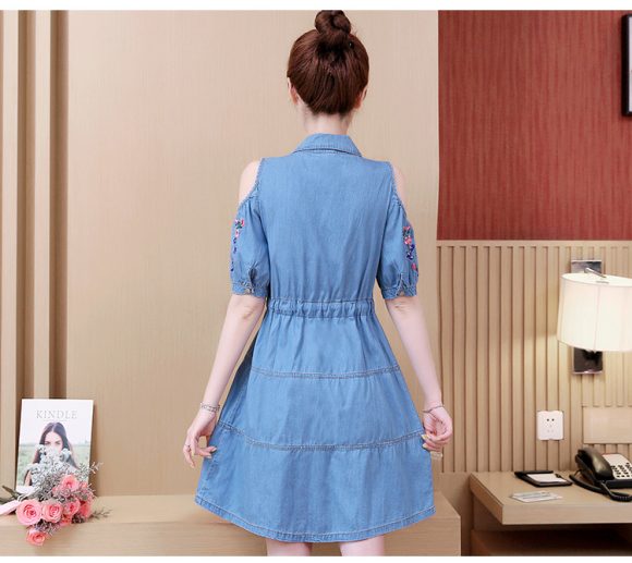 ĐẦM JEAN ĐẸP CHỮ A CỔ SƠ MI KHOÉT VAI THÊU HOA